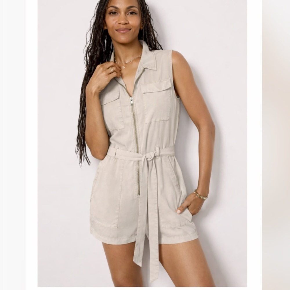 Cloth & Stone Zipper Front Sleeveless Short Romper Linen Blend Khaki Size S NWT